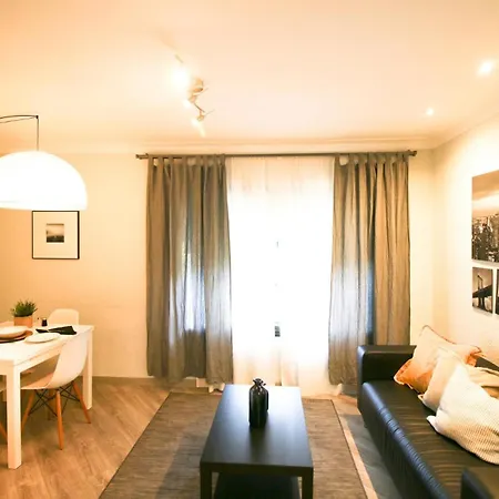 For 6 People, Equipped And Confortable Daire